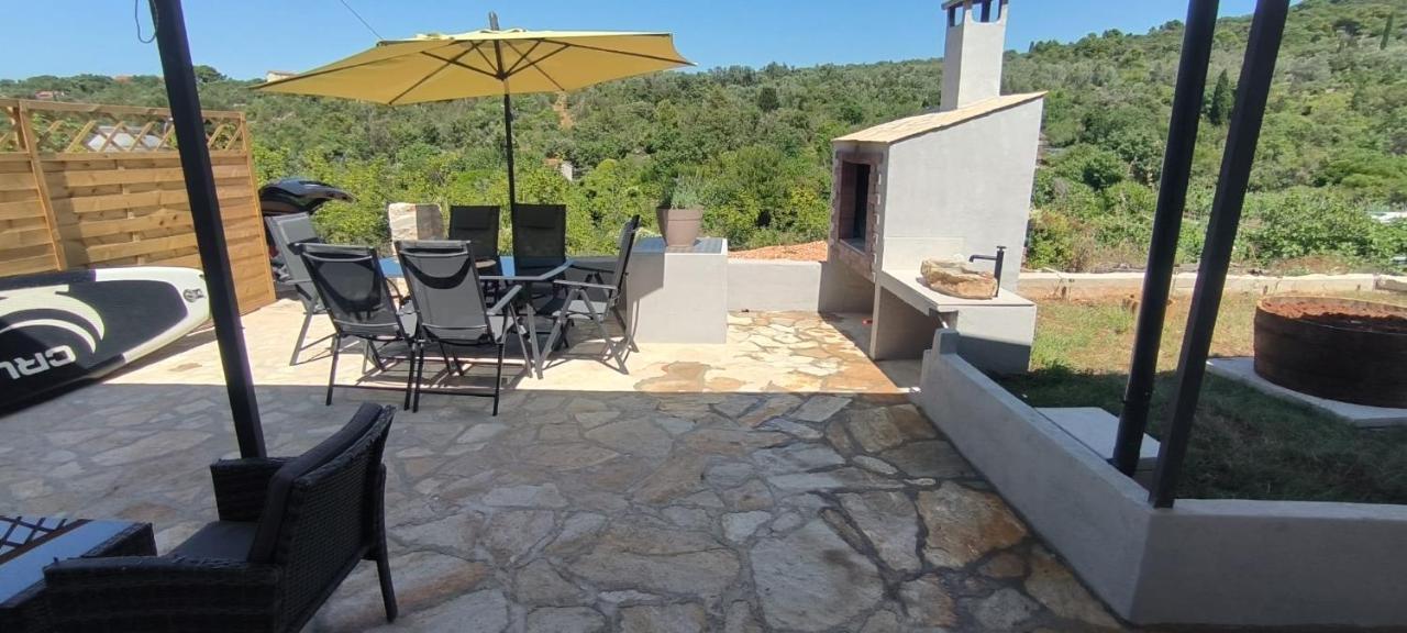 Mint-Vacation House Žman Exterior foto