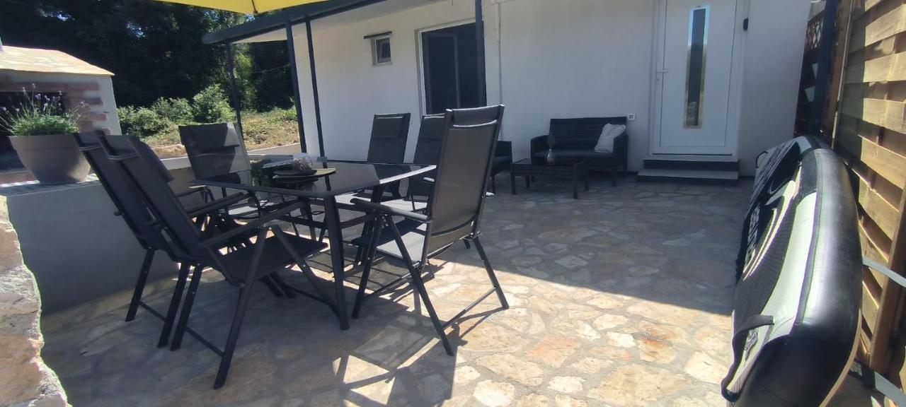 Mint-Vacation House Žman Exterior foto