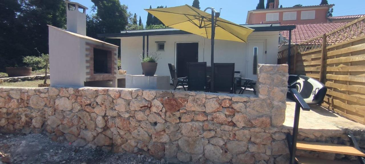 Mint-Vacation House Žman Exterior foto